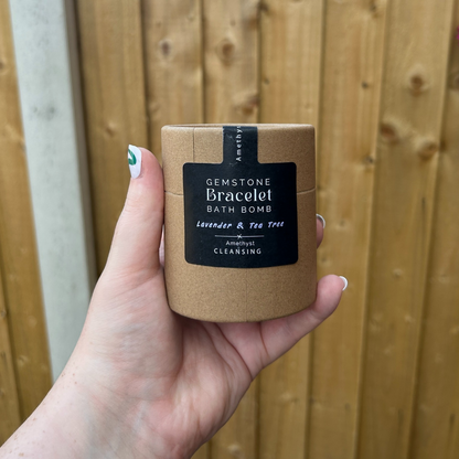 Crystal Jewellery Bath Bomb – Amethyst or White Jasper (140g)