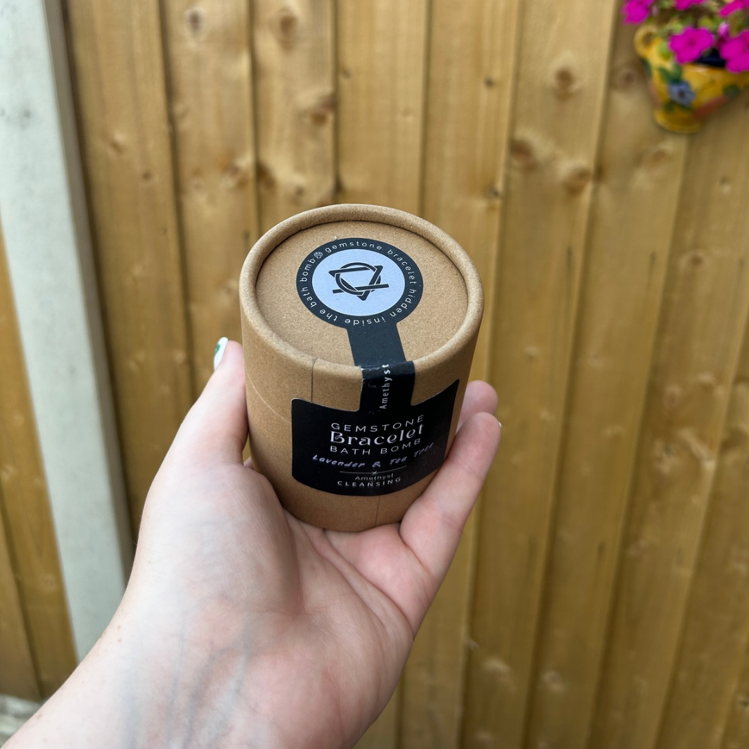 Crystal Jewellery Bath Bomb – Amethyst or White Jasper (140g)