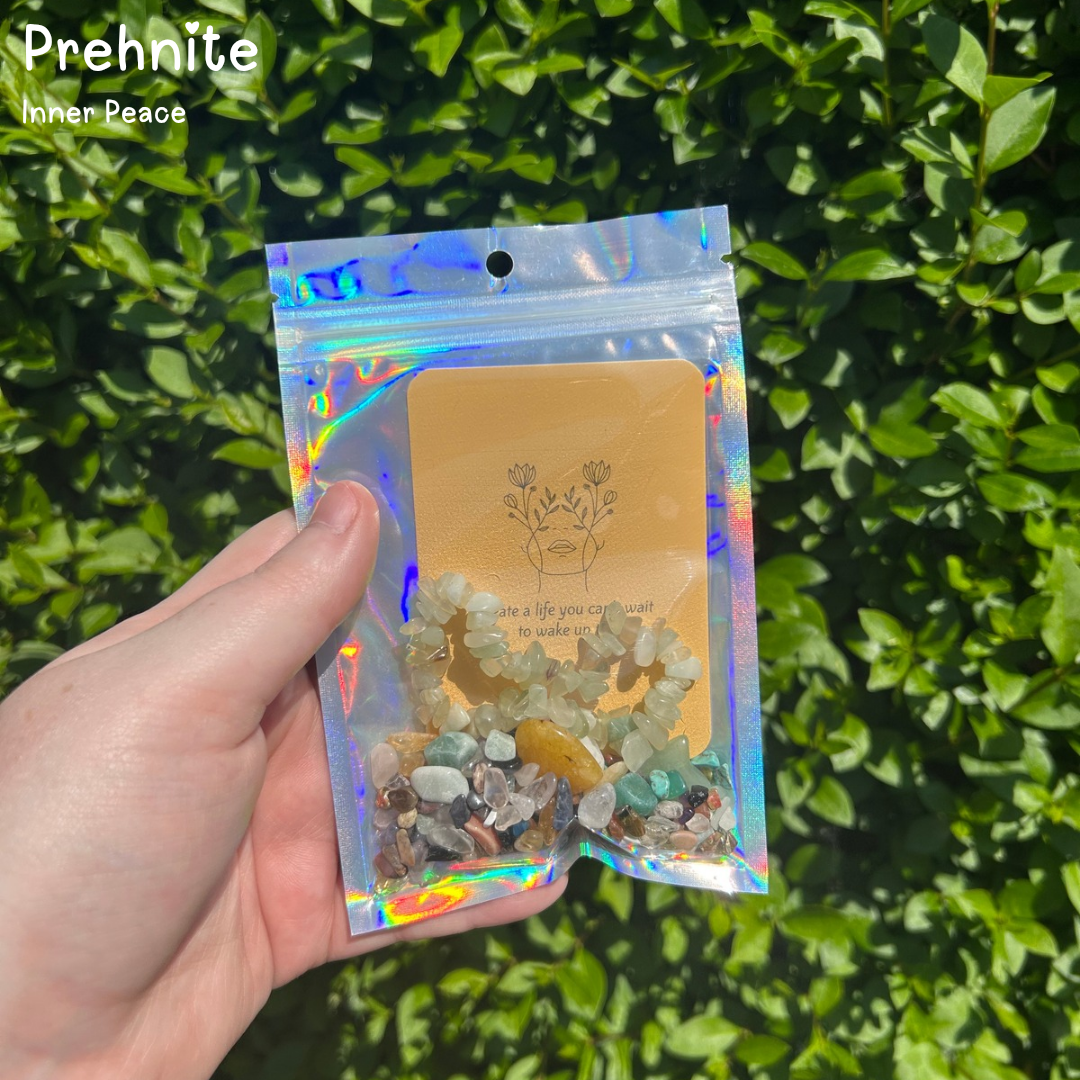 Mindful Moments Crystal Charm Kits – Bracelet, Gems & Affirmation Card