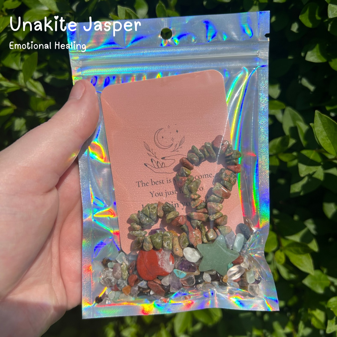 Mindful Moments Crystal Charm Kits – Bracelet, Gems & Affirmation Card